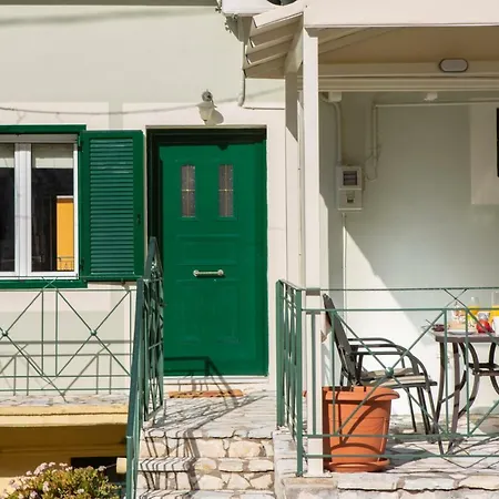 بيت للعطل Dimitras فاسيليكي